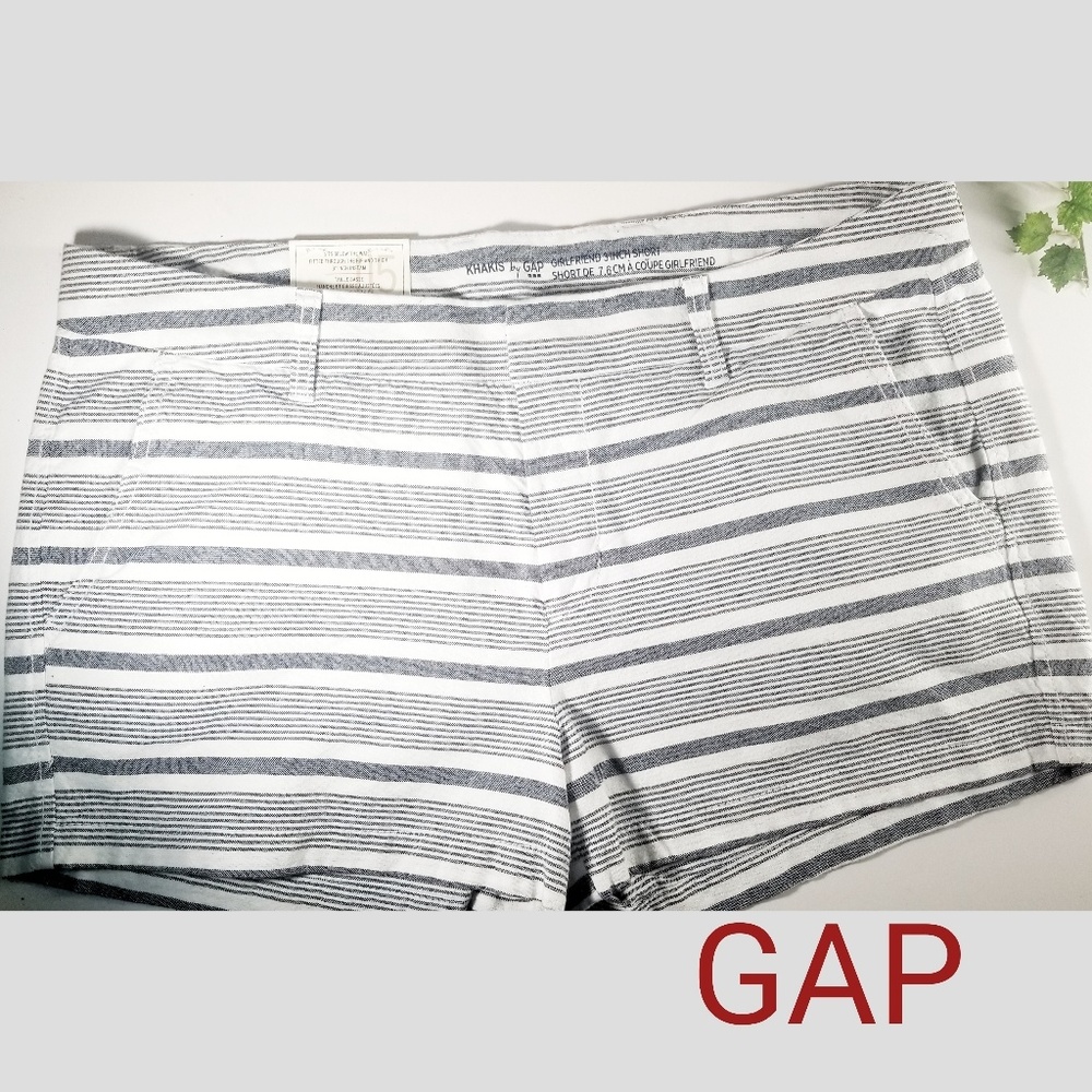 GAP Shorts Sz 14